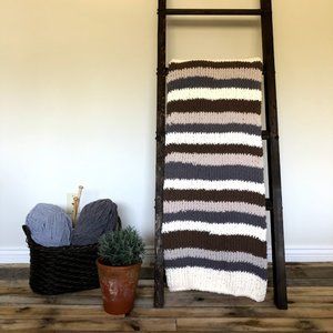 Multi Tone Neutral Shades Full Knit Blanket
